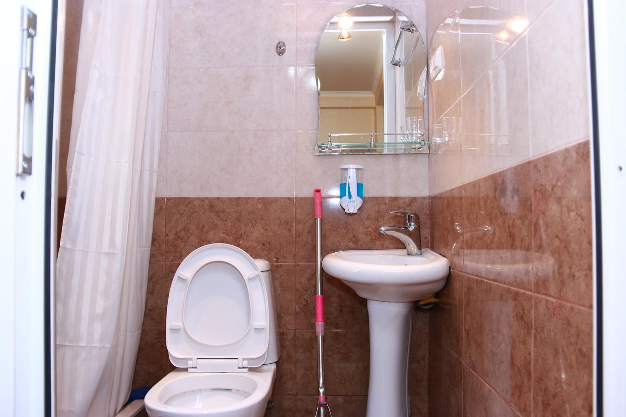 Apartment Nino Botanical Тбилиси Екстериор снимка