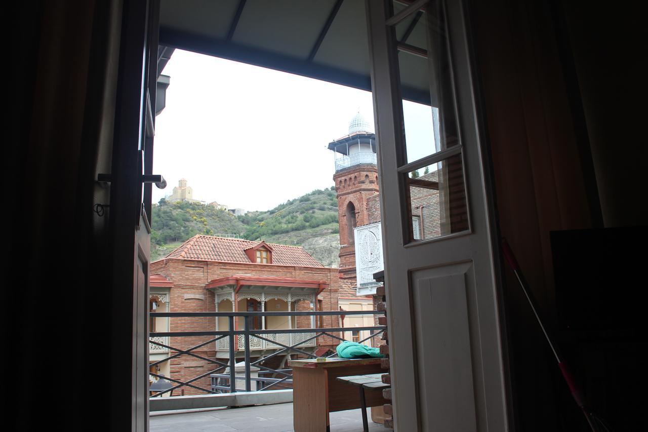 Apartment Nino Botanical Тбилиси Екстериор снимка