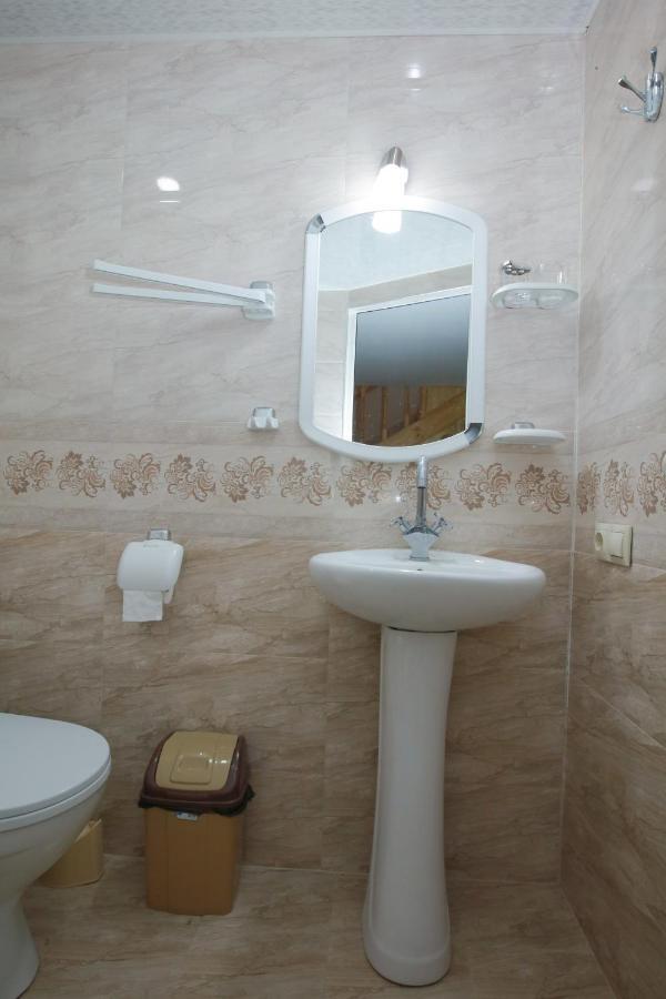 Apartment Nino Botanical Тбилиси Екстериор снимка
