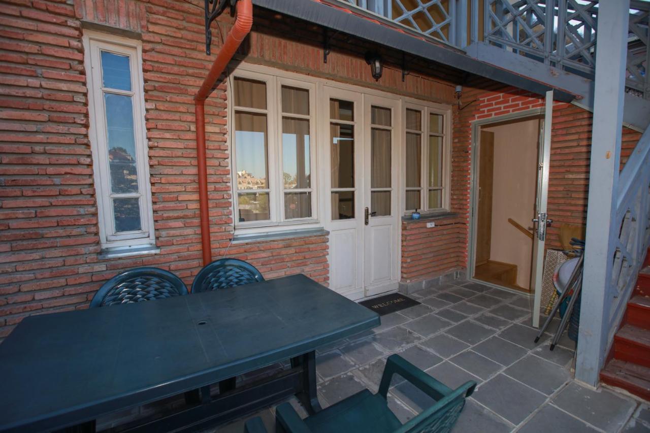 Apartment Nino Botanical Тбилиси Екстериор снимка