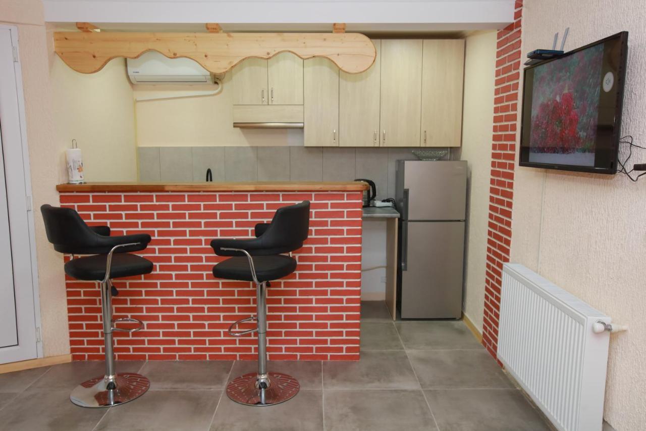 Apartment Nino Botanical Тбилиси Екстериор снимка