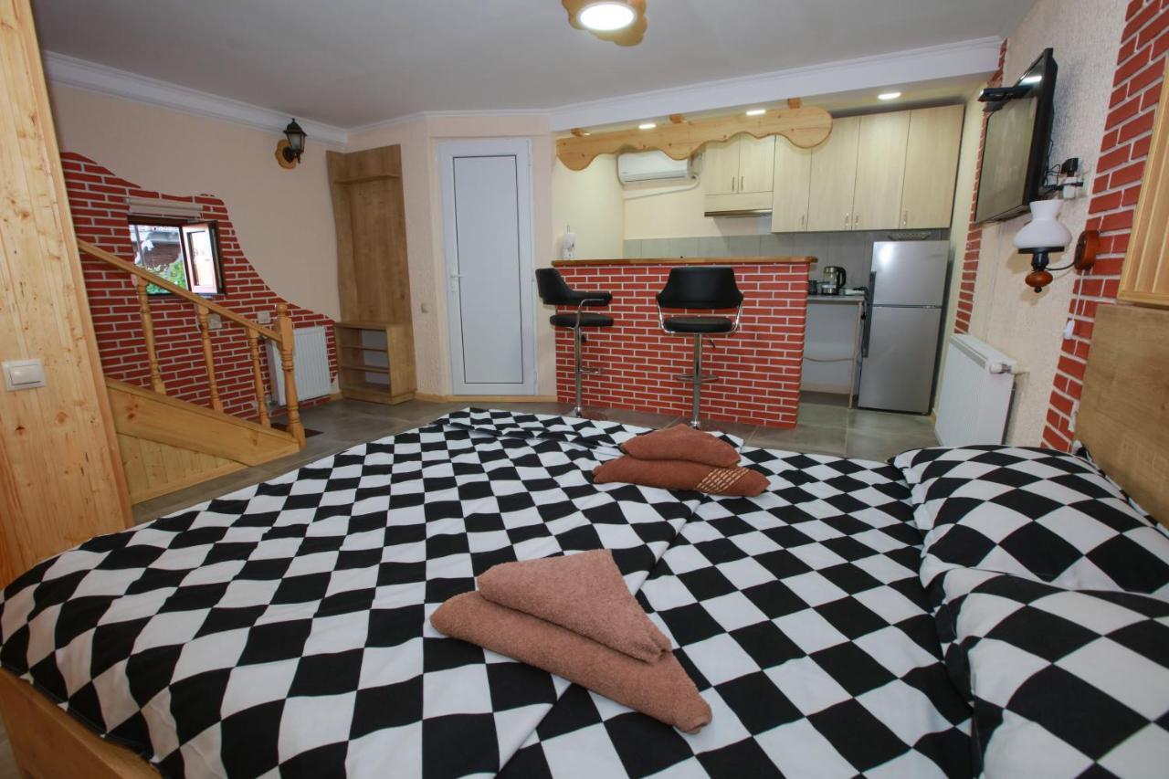 Apartment Nino Botanical Тбилиси Екстериор снимка